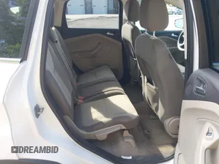 2014 Ford Escape SE with VIN 1FMCU9G92EUB32926, listed as a IAAI auction lot 42273922 with 172,193 mi miles and . Bid and sale history available at DreamBid. Image 8.