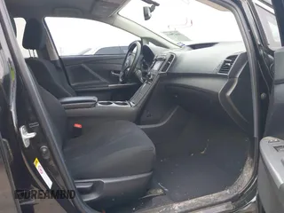 2014 Toyota Venza LE with VIN 4T3ZA3BB3EU085147, listed as a IAAI auction lot 41629043 with 233,547 mi miles and . Bid and sale history available at carsss.com. Image 5.
