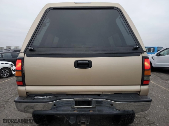 2006 Chevrolet Silverado 2500HD LT3 with VIN 1GCHK23D86F200833, listed as a Copart auction lot 87512855 with 153,783 mi miles and Clean Title. Bid and sale history available at carsss.com. Image 6.