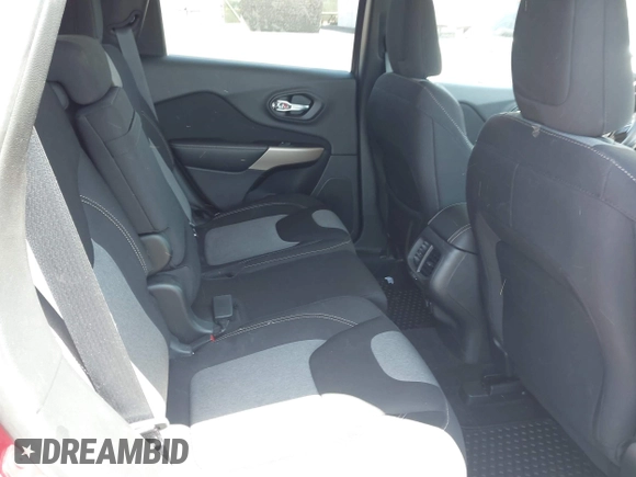 2018 Jeep Cherokee Latitude Tech Connect with VIN 1C4PJMCB9JD602518, listed as a IAAI auction lot 42146179 with 23,902 mi miles. Bid and sale history available at carsss.com. Image 8.