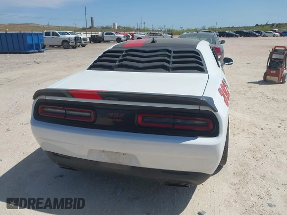 2019 Dodge Challenger R/T Scat Pack Widebody z VIN 2C3CDZFJ1KH546489, wystawiony jako IAAI lot #41857292 z przebiegiem 61 055 mil mil oraz . Historia ofert i sprzedaży dostępna na DreamBid. Obrazek 15.