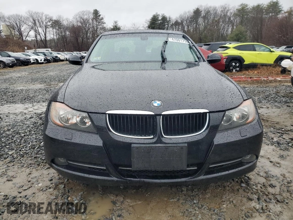 2008 BMW 3 Series 328xi z VIN WBAVC93548K043519, wystawiony jako Copart lot #47001755 z przebiegiem 81 185 mil mil oraz Czysty tytuł • Clean title. Historia ofert i sprzedaży dostępna na DreamBid. Obrazek 5.