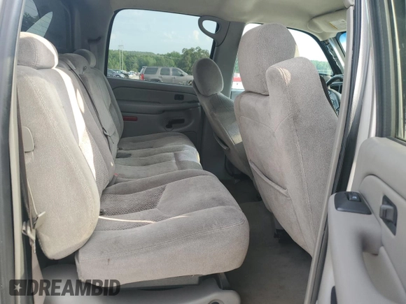 2005 Chevrolet Avalanche LS with VIN 3GNEC12Z95G253634, listed as a Copart auction lot 74323684 with 228,818 mi miles and Non Repairable. Bid and sale history available at carsss.com. Image 11.