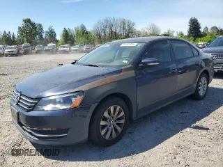 2013 Volkswagen Passat Wolfsburg Edition z VIN 1VWAP7A31DC024245, wystawiony jako Copart lot #55263335 z przebiegiem 197 379 mil mil oraz Czysty tytuł • Clean title. Historia ofert i sprzedaży dostępna na DreamBid. Obrazek 1.