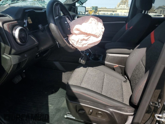 2023 Chevrolet Colorado 4WD Z71 с VIN 1GCPTDEK4P1223394, выставлен на аукционе Copart как лот 47675735 с пробегом 11 330 миль миль и Списание • Salvage title. История ставок и продаж доступна на DreamBid. Изображение 7.
