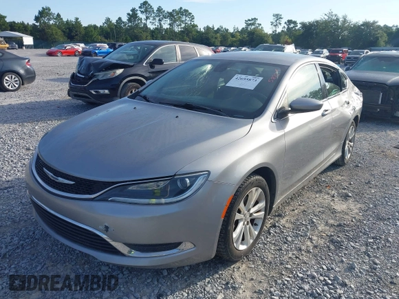 2015 Chrysler 200 Limited z VIN 1C3CCCAB2FN598758, wystawiony jako IAAI lot #42695873 z przebiegiem 108 508 mil mil oraz . Historia ofert i sprzedaży dostępna na DreamBid. Obrazek 17.