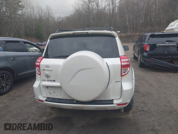 2009 Toyota RAV4 Ltd with VIN JTMBF31V095012667, listed as a IAAI auction lot 41977270 with 175,878 mi miles. Bid and sale history available at carsss.com. Image 16.