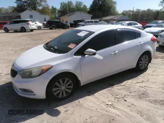 2014 Kia Forte EX with VIN KNAFX4A83E5200718, listed as a IAAI auction lot 41998203 with 141,599 mi miles. Bid and sale history available at carsss.com. Image 2.