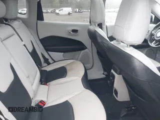 2020 Jeep Compass Limited z VIN 3C4NJDCB0LT233570, wystawiony jako IAAI lot #42182241 z przebiegiem 59 858 mil mil oraz . Historia ofert i sprzedaży dostępna na DreamBid. Obrazek 8.