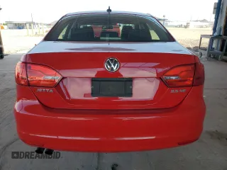 2013 Volkswagen Jetta SE with VIN 3VWDP7AJ2DM439326, listed as a Copart auction lot 62714545 with 100,806 mi miles and Salvage title. Bid and sale history available at DreamBid. Image 6.