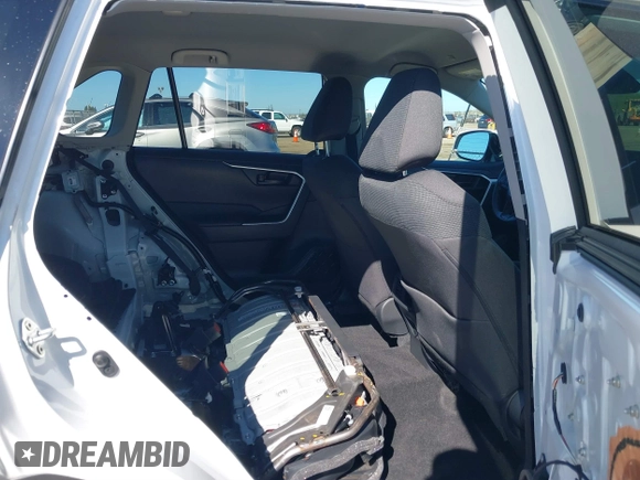 2023 Toyota RAV4 Hybrid LE with VIN 4T3MWRFV8PU097560, listed as a IAAI auction lot 41662609 with 21,004 mi miles. Bid and sale history available at carsss.com. Image 8.