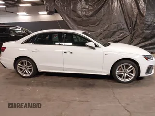 2021 Audi A4 S line Premium with VIN WAUDAAF44MN005142, listed as a IAAI auction lot 40352248 with 39,570 mi miles and . Bid and sale history available at DreamBid. Image 13.