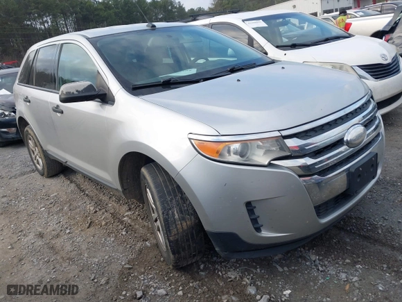 2012 Ford Edge SE with VIN 2FMDK3GC4CBA18383, listed as a IAAI auction lot 41520285 with 215,234 mi miles. Bid and sale history available at carsss.com. Image 1.