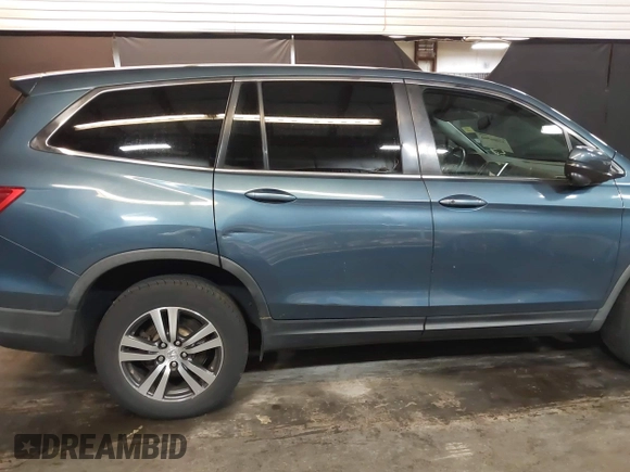 2016 Honda Pilot EX-L with VIN 5FNYF6H54GB105964, listed as a IAAI auction lot 42006560 with 110,466 mi miles. Bid and sale history available at carsss.com. Image 19.