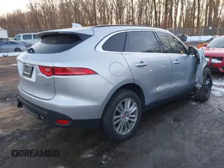 2017 Jaguar F-Pace 35t Prestige with VIN SADCK2BV5HA886774, listed as a IAAI auction lot 41331006 with 78,720 mi miles and . Bid and sale history available at DreamBid. Image 4.