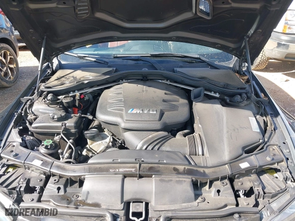 2011 BMW M3 with VIN WBSDX9C56BE584976, listed as a IAAI auction lot 41681770 with 110,422 mi miles. Bid and sale history available at carsss.com. Image 10.