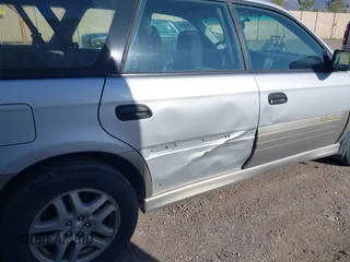 2003 Subaru Legacy Outback z VIN 4S3BH675137627145, wystawiony jako IAAI lot #42047629 z przebiegiem 257 345 mil mil oraz . Historia ofert i sprzedaży dostępna na DreamBid. Obrazek 6.