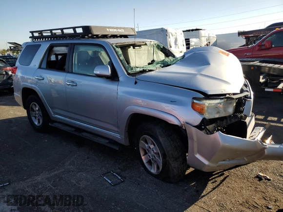 2010 Toyota 4Runner Trail z VIN JTEBU5JR2A5010939, wystawiony jako Copart lot #72620674 z przebiegiem Nie podano mil oraz Nie do naprawy • Non repairable. Historia ofert i sprzedaży dostępna na DreamBid. Obrazek 4.