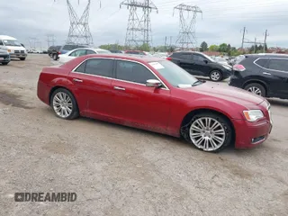 2012 Chrysler 300 with VIN 2C3CCAET0CH232664, listed as a IAAI auction lot 41992955 with 81,789 mi miles. Bid and sale history available at carsss.com. Image 1.