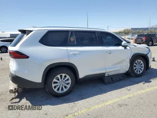 2024 Toyota Highlander XLE z VIN 5TDAAAB53RS061224, wystawiony jako Copart lot #52572945 z przebiegiem 15 604 mil mil oraz Szkoda całkowita • Salvage title. Historia ofert i sprzedaży dostępna na DreamBid. Obrazek 3.