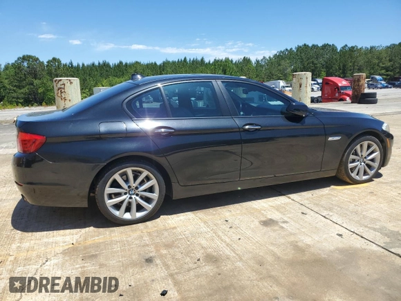 2012 BMW 5 Series 535i z VIN WBAFR7C51CC808325, wystawiony jako Copart lot #57552695 z przebiegiem 167 528 mil mil oraz Szkoda całkowita • Salvage title. Historia ofert i sprzedaży dostępna na DreamBid. Obrazek 3.