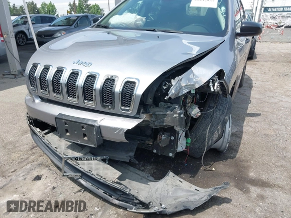 2016 Jeep Cherokee Sport with VIN 1C4PJLAB2GW324331, listed as a IAAI auction lot 42432937 with 50,270 mi miles and . Bid and sale history available at DreamBid. Image 6.
