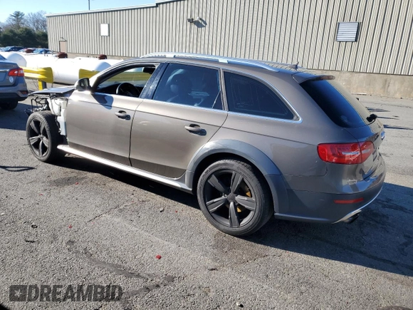 2014 Audi allroad Premium Plus with VIN WA1UFAFL0EA143999, listed as a Copart auction lot 82145704 with 157,411 mi miles and Clean Title. Bid and sale history available at carsss.com. Image 2.