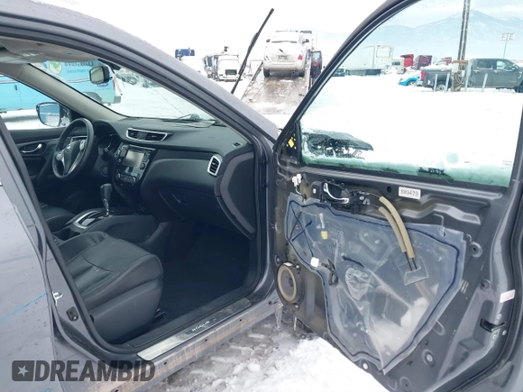 2016 Nissan Rogue SL with VIN 5N1AT2MV7GC805222, listed as a IAAI auction lot 41598322 with 145,568 mi miles and . Bid and sale history available at DreamBid. Image 5.