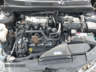 2014 Hyundai Azera Limited with VIN KMHFH4JG0EA368973, listed as a IAAI auction lot 41656545 with 108,631 mi miles and . Bid and sale history available at carsss.com. Image 10.