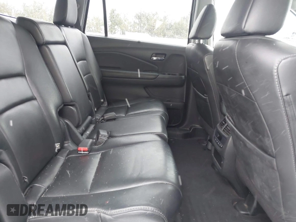 2019 Honda Pilot EX-L with VIN 5FNYF6H52KB051363, listed as a IAAI auction lot 41591540 with 109,860 mi miles. Bid and sale history available at carsss.com. Image 8.