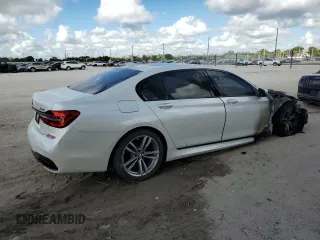 2016 BMW 7 Series 750i xDrive with VIN WBA7F2C59GG415722, listed as a Copart auction lot 75942273 with 0 mi miles. Bid and sale history available at carsss.com. Image 3.