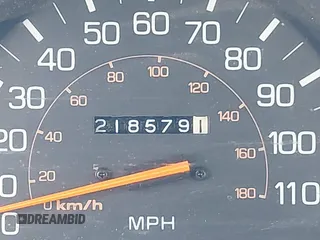 1988 Toyota Pickup with VIN JT4RN50R5J5169942, listed as a IAAI auction lot 42152517 with 218,579 mi miles and . Bid and sale history available at DreamBid. Image 16.