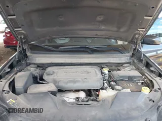 2019 Jeep Cherokee Latitude Plus с VIN 1C4PJMLB7KD400634, выставлен на аукционе IAAI как лот 42173611 с пробегом 77 007 миль миль и . История ставок и продаж доступна на DreamBid. Изображение 10.