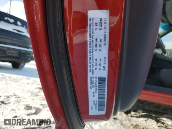 1996 Plymouth Neon z VIN 1P3ES62C4TD541124, wystawiony jako Copart lot #88826005 z przebiegiem 76 499 mil mil oraz Czysty tytuł • Clean title. Historia ofert i sprzedaży dostępna na DreamBid. Obrazek 12.