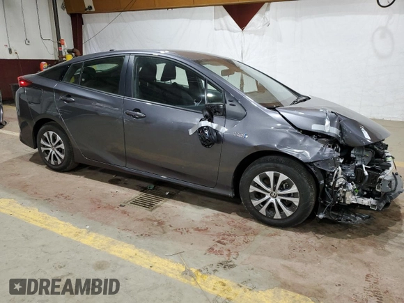 2022 Toyota Prius LE with VIN JTDKAMFP9N3210281, listed as a Copart auction lot 43341595 with 10,502 mi miles and Salvage title. Bid and sale history available at DreamBid. Image 4.