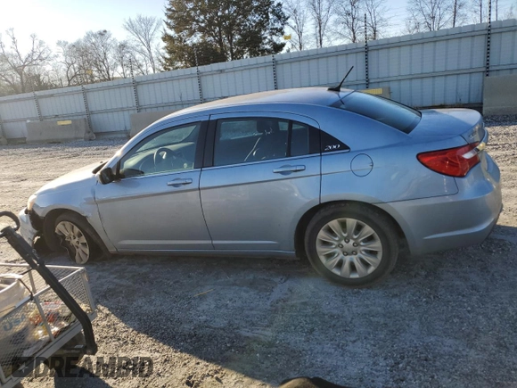 2014 Chrysler 200 LX with VIN 1C3CCBAG8EN172139, listed as a Copart auction lot 87278814 with 140,186 mi miles and Salvage Title. Bid and sale history available at carsss.com. Image 2.
