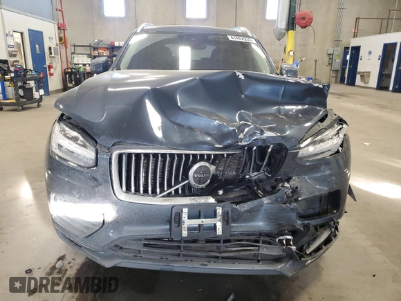 2020 Volvo XC90 Momentum with VIN YV4102PK0L1535767, listed as a Copart auction lot 41462935 with 77,608 mi miles and Salvage Title. Bid and sale history available at carsss.com. Image 5.