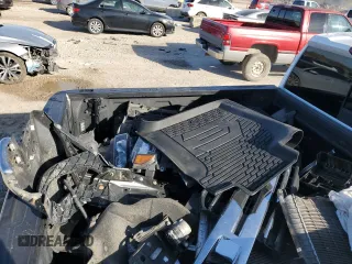 2021 Chevrolet Silverado 1500 LTZ with VIN 3GCUYGET3MG321862, listed as a Copart auction lot 81324384 with 123,966 mi miles and Salvage Title. Bid and sale history available at DreamBid. Image 12.
