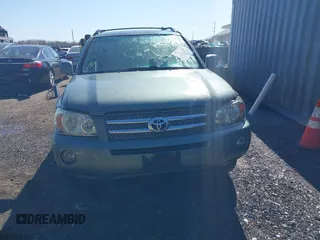 2007 Toyota Highlander Hybrid with VIN JTEGW21A870018929, listed as a IAAI auction lot 41735701 with 218,607 mi miles. Bid and sale history available at carsss.com. Image 12.