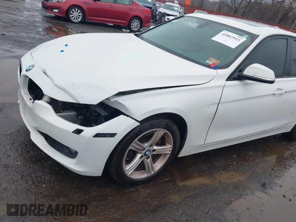 2013 BMW 3 Series 328i xDrive with VIN WBA3B3G50DNR81124, listed as a IAAI auction lot 41087933 with 133,660 mi miles and . Bid and sale history available at DreamBid. Image 18.