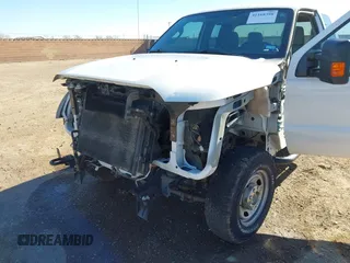 2016 Ford Super Duty F-250 SRW XLT with VIN 1FT7X2B69GEB31013, listed as a IAAI auction lot 41168398 with 157,138 mi miles. Bid and sale history available at carsss.com. Image 6.