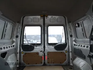 2010 Ford Transit Connect XLT z VIN NM0KS9BN5AT032732, wystawiony jako Copart lot #53851165 z przebiegiem 229 512 mil mil oraz Szkoda całkowita • Salvage title. Historia ofert i sprzedaży dostępna na DreamBid. Obrazek 10.
