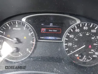 2019 Nissan Pathfinder SL with VIN 5N1DR2MN0KC583160, listed as a IAAI auction lot 41811725 with 81,682 mi miles and . Bid and sale history available at DreamBid. Image 7.