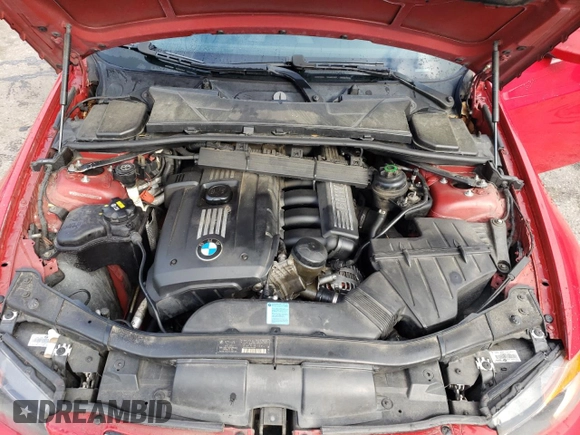 2007 BMW 3 Series 328i z VIN WBAVA33517KX80212, wystawiony jako Copart lot #55639855 z przebiegiem 246 801 mil mil oraz Szkoda całkowita • Salvage title. Historia ofert i sprzedaży dostępna na DreamBid. Obrazek 11.