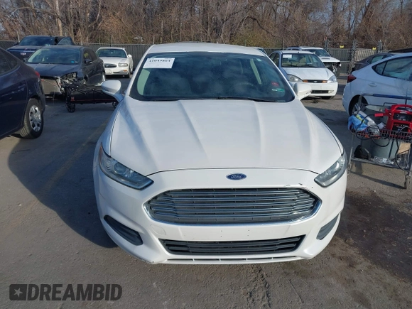 2015 Ford Fusion SE with VIN 3FA6P0HD2FR234331, listed as a IAAI auction lot 41049864 with 166,751 mi miles. Bid and sale history available at carsss.com. Image 12.