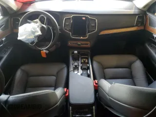 2023 Volvo XC90 Plus with VIN YV4062PN9P1985881, listed as a Copart auction lot 45497695 with 21,933 mi miles and Salvage Title. Bid and sale history available at carsss.com. Image 8.