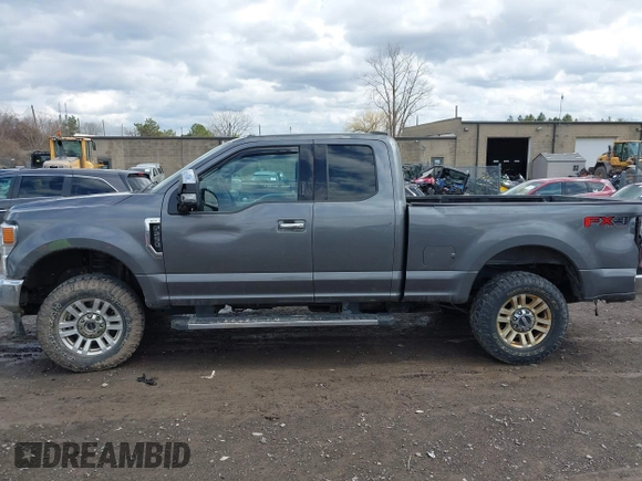 2022 Ford Super Duty F-250 SRW XL with VIN 1FT7X2B68NEC54413, listed as a IAAI auction lot 41908487 with 91,119 mi miles. Bid and sale history available at carsss.com. Image 14.