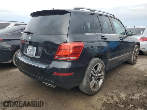 2014 Mercedes-Benz GLK 350 with VIN WDCGG5HB1EG172625, listed as a Copart auction lot 76698554 with 134,797 mi miles and Salvage Title. Bid and sale history available at DreamBid. Image 3.