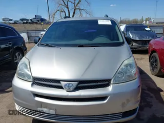 2005 Toyota Sienna CE with VIN 5TDZA23CX5S322655, listed as a IAAI auction lot 41884933 with 181,496 mi miles. Bid and sale history available at carsss.com. Image 12.