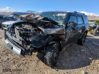 2019 Toyota 4Runner SR5 with VIN JTEBU5JR9K5675869, listed as a Copart auction lot 46940085 with 0 mi miles and Salvage Title. Bid and sale history available at carsss.com. Image 1.